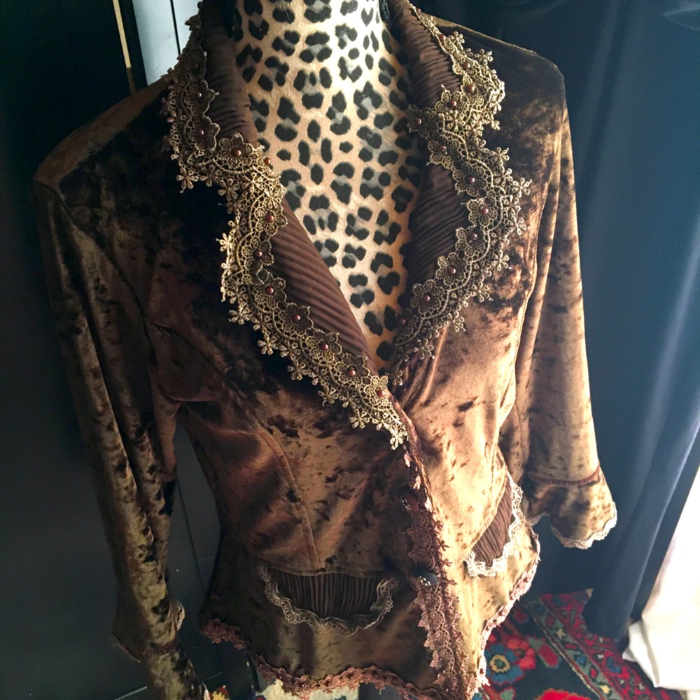 Brown velvet blazer / blouse